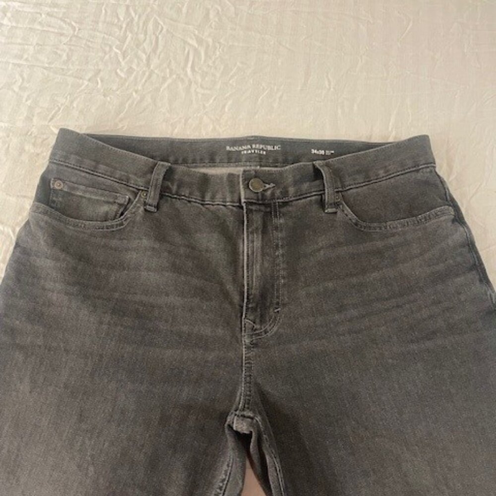 Banana Republic Traveler Jeans - Slim - Size 34x30